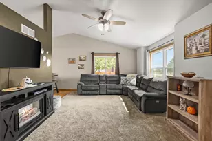 141 Shawn Ave, Arlington, WI 53911 - Photo 34
