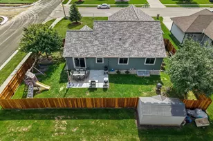 141 Shawn Ave, Arlington, WI 53911 - Photo 32
