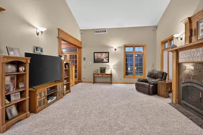 305 Ridgeview Lane, Columbus, WI 53925 - Photo 18