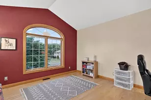 305 Ridgeview Ln, Columbus, WI 53925 - Photo 22