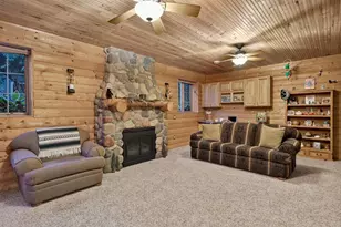 305 Ridgeview Ln, Columbus, WI 53925 - Photo 38