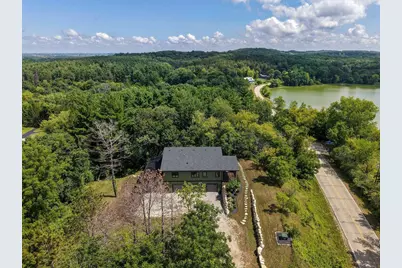 N7873 Kettle Moraine Drive, Whitewater, WI 53190 - Photo 8