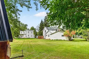 300 W Madison St, Spring Green, WI 53588 - Photo 10