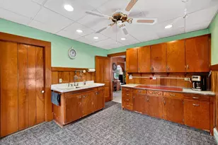 300 W Madison St, Spring Green, WI 53588 - Photo 16