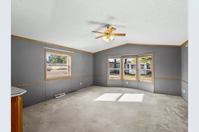 5 Beechwood Drive, Sheboygan, WI 53081 - Photo 4