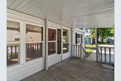 5 Beechwood Drive, Sheboygan, WI 53081 - Photo 2