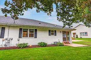 342 Blackberry Ln, DeForest, WI 53532 - Photo 68