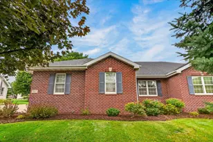 342 Blackberry Ln, DeForest, WI 53532 - Photo 56