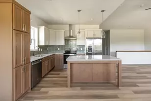 1127 Parkview St, Cottage Grove, WI 53527 - Photo 6