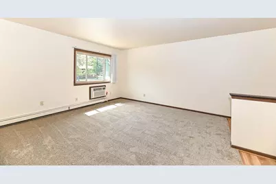 718 W Grange Avenue, Milwaukee, WI 53221 - Photo 6