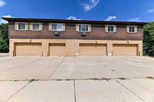 718 W Grange Ave, Milwaukee, WI 53221 - Photo 2