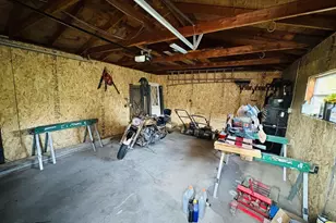 2015 Pioneer Dr, Beloit, WI 53511 - Photo 16