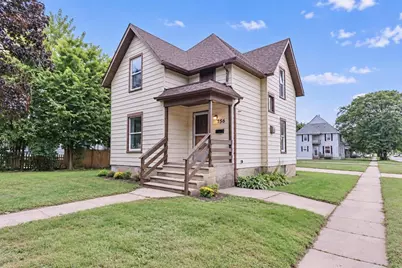 756 8th Street, Beloit, WI 53511 - Photo 1