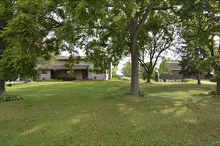 1890 County Rd W, Stoughton, WI 53589 - Photo 2