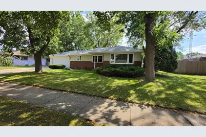 1213 Kellogg Avenue, Janesville, WI 53546 - Photo 2