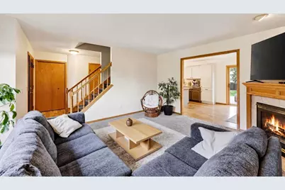 7126 Timberwood Drive, Madison, WI 53719 - Photo 8