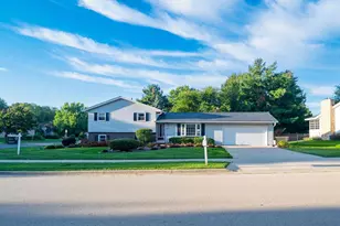 973 Harvest Ln, Sun Prairie, WI 53590 - Photo 1
