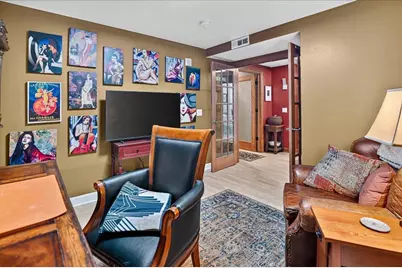 123 W Washington Avenue #706, Madison, WI 53703 - Photo 32