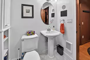 123 W Washington Ave, Madison, WI 53703 - Photo 36
