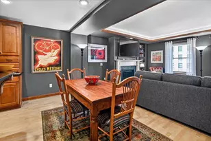 123 W Washington Ave, Madison, WI 53703 - Photo 10
