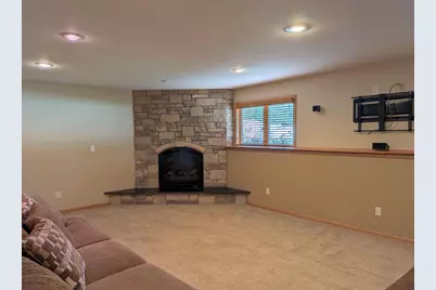 802 Chickadee Drive, Cambridge, WI 53523 - Photo 32