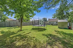 438 W Foster St, Appleton, WI 54915 - Photo 4