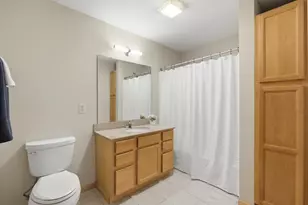 8206 Starr Grass Dr, Madison, WI 53719 - Photo 20