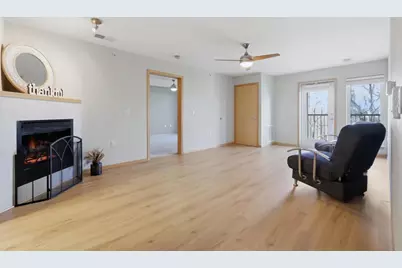 8206 Starr Grass Drive #204, Madison, WI 53719 - Photo 10