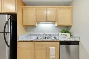 8206 Starr Grass Dr, Madison, WI 53719 - Photo 6
