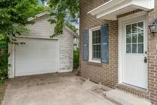 917 Emerson St, Beloit, WI 53511 - Photo 8
