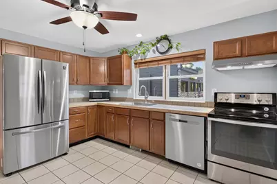 491 E Main Street, Janesville, WI 53536 - Photo 10