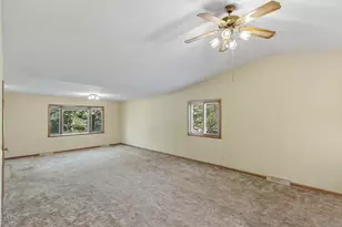 S9612 Center St, Prairie Du Sac, WI 53578 - Photo 10