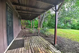 5519 Pheasant Hill Rd, Monona, WI 53716 - Photo 10