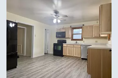 209 S Ohio Street, Prairie Du Chien, WI 53821 - Photo 8