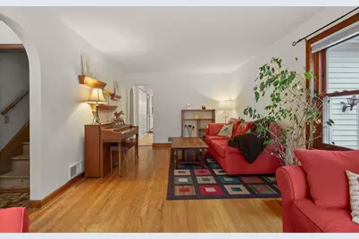 1650 Mayfield Lane, Madison, WI 53704 - Photo 4