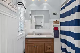 1126 W 6th Ave, Oshkosh, WI 54902 - Photo 26