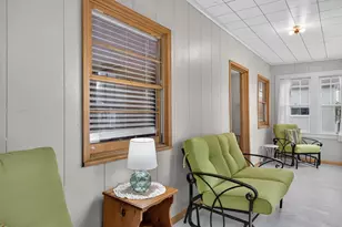 1126 W 6th Ave, Oshkosh, WI 54902 - Photo 50