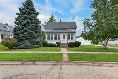 1126 W 6th Avenue, Oshkosh, WI 54902 - Photo 56