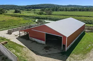 S4452 Grote Hill Rd, Reedsburg, WI 53959 - Photo 14