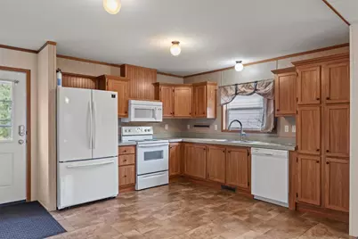 N6303 15th Avenue, Mauston, WI 53948 - Photo 10