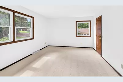 610 Walnut Grove Drive, Madison, WI 53717 - Photo 26