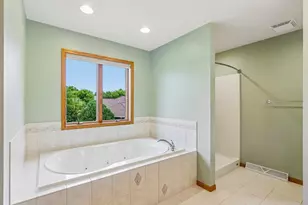 7473 Meadowrue Cir, Middleton, WI 53562 - Photo 24