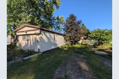 38005 Hwy 18 Street, Prairie Du Chien, WI 53821 - Photo 2