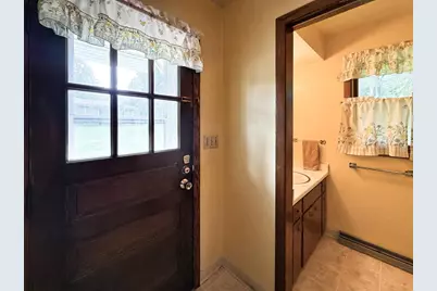 N93W25235 Crestwood Drive, Sussex, WI 53089 - Photo 14