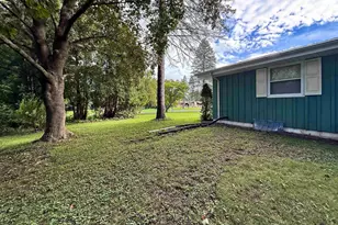 N93W25235 Crestwood Dr, Sussex, WI 53089 - Photo 46