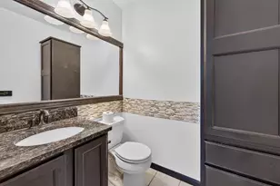 323 Santa Fe Trail, Waunakee, WI 53597 - Photo 24