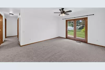 323 Santa Fe Trail, Waunakee, WI 53597 - Photo 14