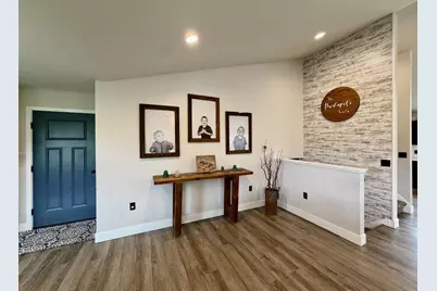 114 Clover Lane, Janesville, WI 53548 - Photo 6
