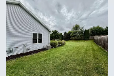 114 Clover Lane, Janesville, WI 53548 - Photo 54