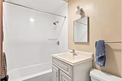 1631 Jefferson Street, Madison, WI 53711 - Photo 14